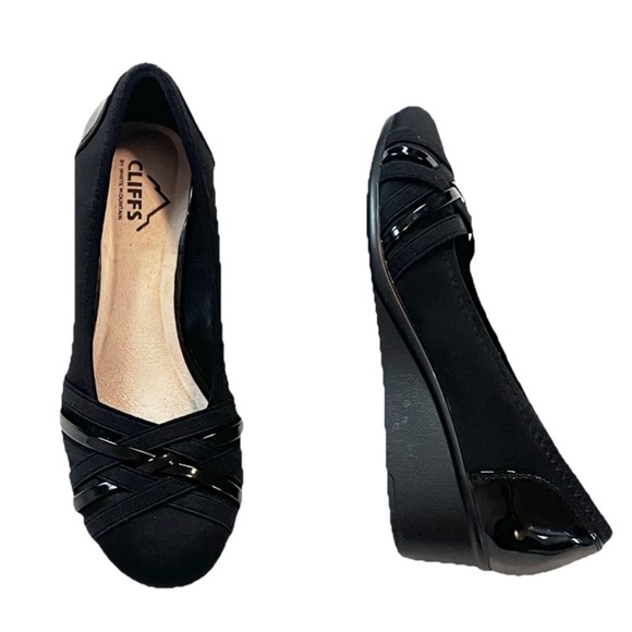 NEW Cliffs By White Mountain Patent Leather Slip On Wedge Pumps Black Size 6 - Picture 1 of 8